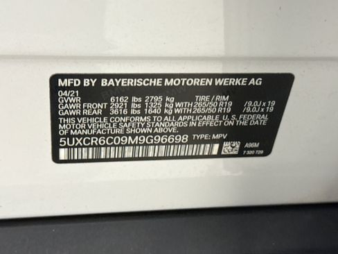 Used 2021 BMW X5 xDrive40i w/ Premium Package 2 AWD/4WD image 25