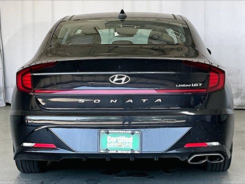 Used 2022 Hyundai Sonata Limited FWD image 1