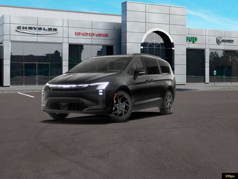 New 2027 Chrysler Pacifica Limited AWD/4WD image 1