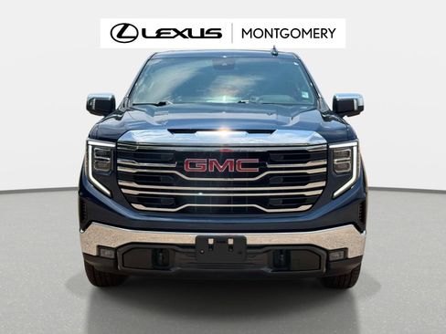Used 2023 GMC Sierra 1500 SLT w/ SLT Premium Package AWD/4WD image 8