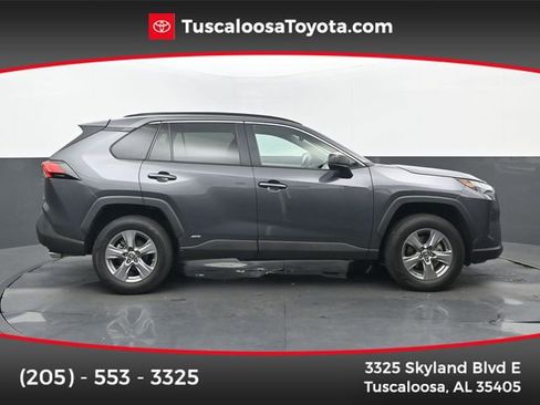 Used 2023 Toyota RAV4 LE AWD/4WD image 1
