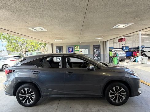 Used 2020 Lexus RX 450h AWD w/ Premium Package image 4