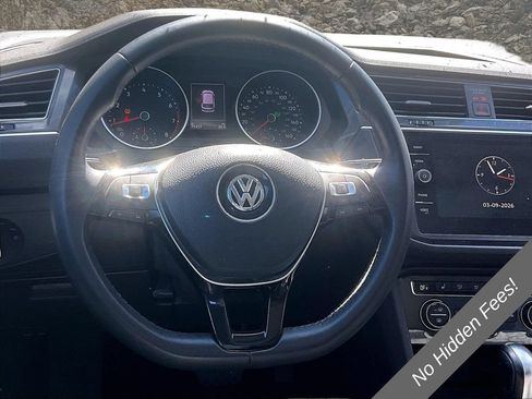 Used 2020 Volkswagen Tiguan SE FWD image 5