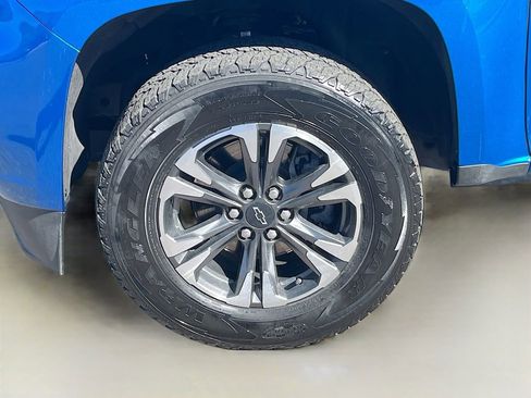 Used 2022 Chevrolet Colorado Z71 AWD/4WD image 27