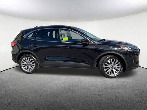 Used 2021 Ford Escape Titanium image 15