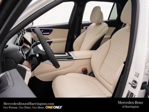 New 2026 Mercedes-Benz GLC 300 4MATIC image 17