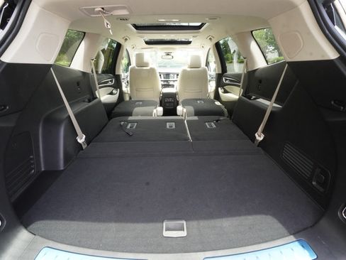 Used 2023 Buick Enclave Essence w/ Experience Buick Package FWD image 27