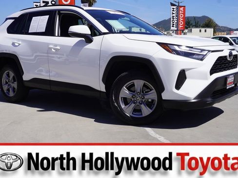 Certified 2025 Toyota RAV4 XLE w/ Convenience Package AWD/4WD image 1
