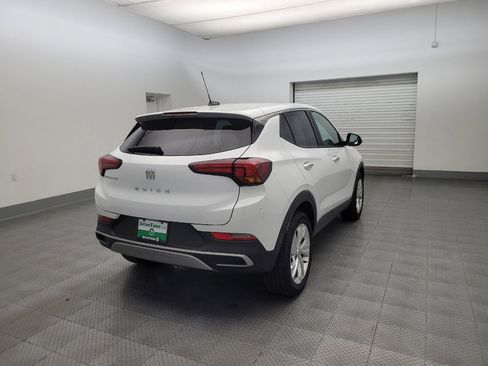 Used 2024 Buick Encore GX Preferred FWD image 9