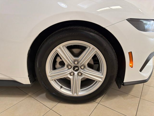Used 2026 Ford Mustang Premium RWD image 25