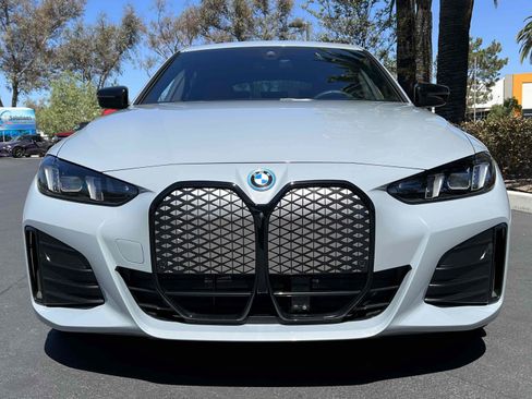 Used 2025 BMW i4 eDrive40 w/ M Sport Package RWD image 22