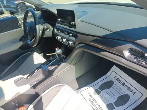 Used 2025 Acura Integra A-Spec image 24