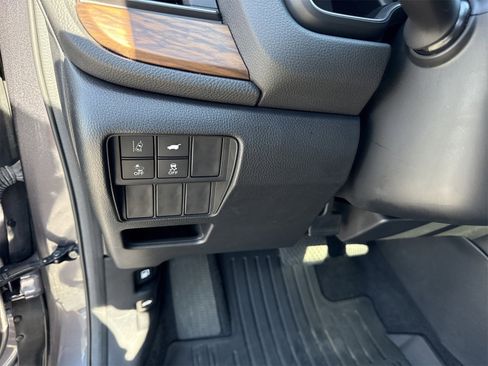 Used 2019 Honda CR-V EX-L image 17