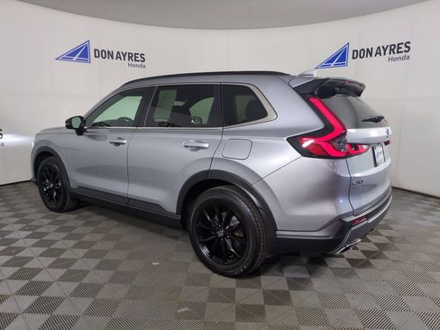 Used 2025 Honda CR-V Sport image 3