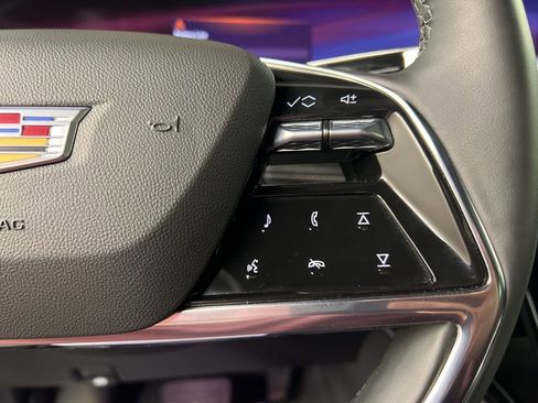 Used 2025 Cadillac Escalade ESV Sport w/ Touring Package AWD/4WD image 22