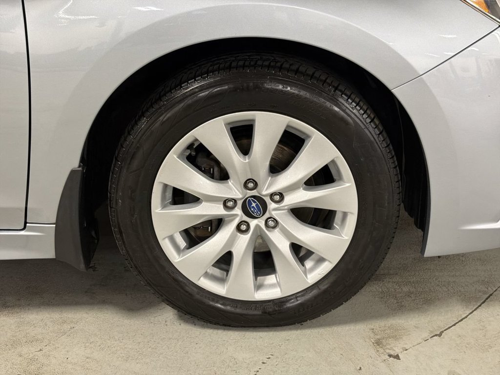 Used 2017 Subaru Legacy 2.5i Premium w/ Moonroof Package AWD/4WD image 13