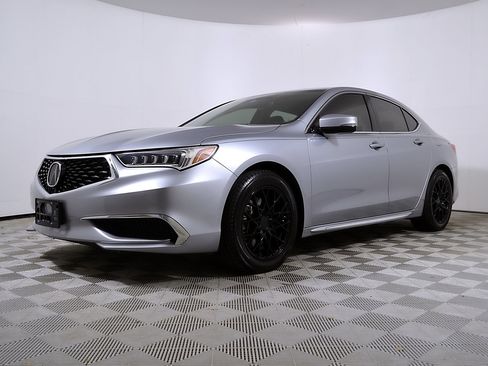 Used 2018 Acura TLX V6 w/ Technology Package FWD image 2