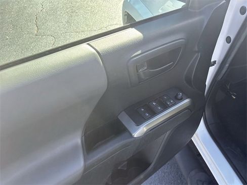 Used 2022 Toyota Tacoma SR5 image 14