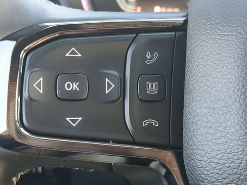 New 2026 RAM 2500 Limited AWD/4WD image 25