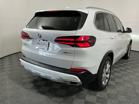 Used 2024 BMW X5 xDrive40i w/ Premium Package AWD/4WD image 5