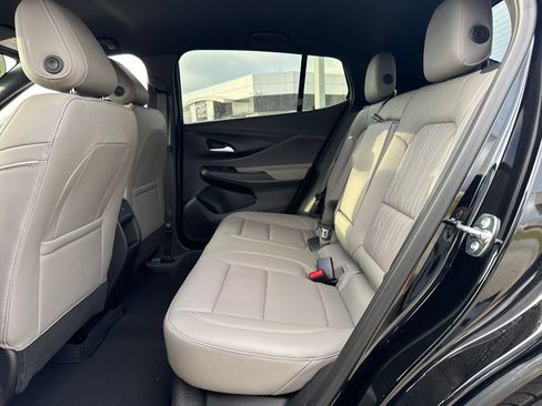 New 2026 Buick Envista Avenir FWD image 11