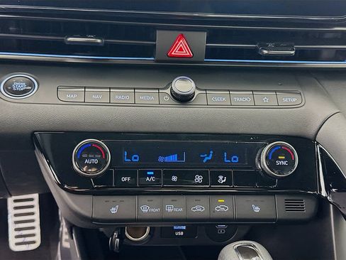New 2026 Hyundai Elantra N FWD image 13