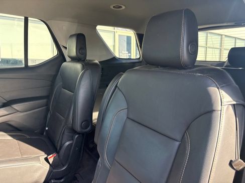 Used 2018 Chevrolet Traverse LT AWD/4WD image 40