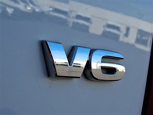 Used 2019 Toyota Tacoma TRD Off-Road image 31