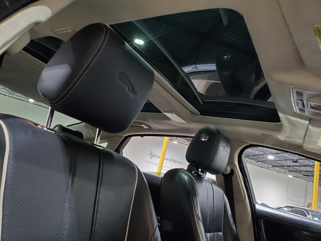 Used 2014 Jaguar XJ L Supercharged RWD image 16