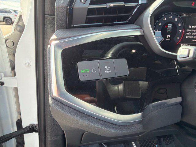 Used 2025 Audi Q3 2.0T Premium AWD/4WD image 16