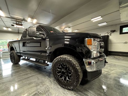 Used 2021 Ford F250 XL w/ STX Appearance Package image 2