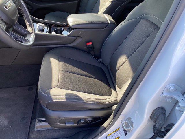 Used 2023 Jeep Grand Cherokee L Laredo AWD/4WD image 18