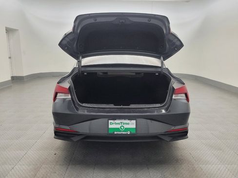 Used 2022 Hyundai Elantra SEL w/ Convenience Package FWD image 29