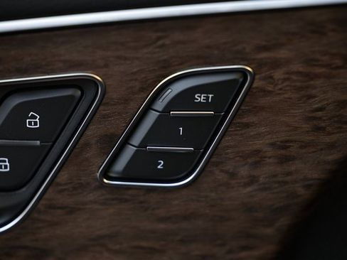 New 2026 Audi Q8 Premium image 16