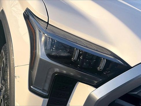 Used 2023 Toyota Tundra Limited image 30