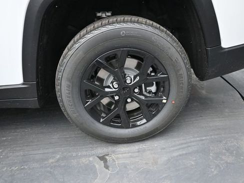 New 2026 Jeep Grand Cherokee L 4WD image 40