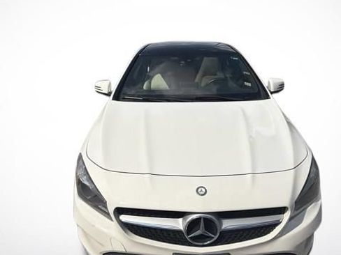Used 2018 Mercedes-Benz CLA 250 4MATIC image 3