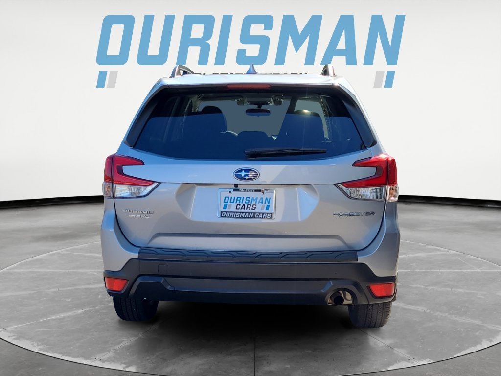 Used 2019 Subaru Forester Premium AWD/4WD image 5