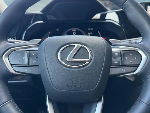 Used 2025 Lexus NX 350h AWD w/ Cold Area Package image 18