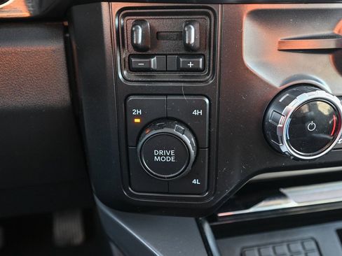 New 2025 Ford F350 Lariat w/ Lariat Ultimate Package image 31