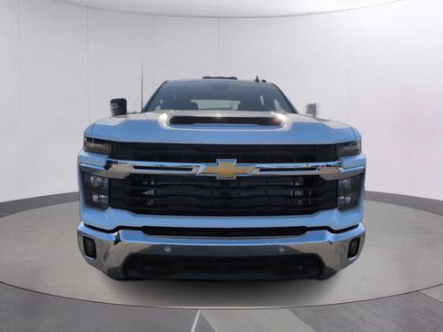 New 2026 Chevrolet Silverado 3500 LT w/ All Star Edition AWD/4WD image 8