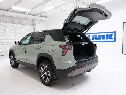 New 2026 Chevrolet Equinox LT w/ Convenience Package II image 9