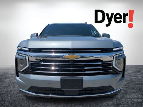 Used 2025 Chevrolet Tahoe LT AWD/4WD image 9
