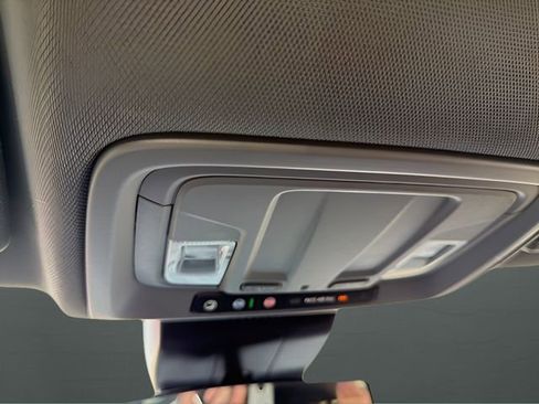 Used 2025 Chevrolet Silverado 1500 LT image 20