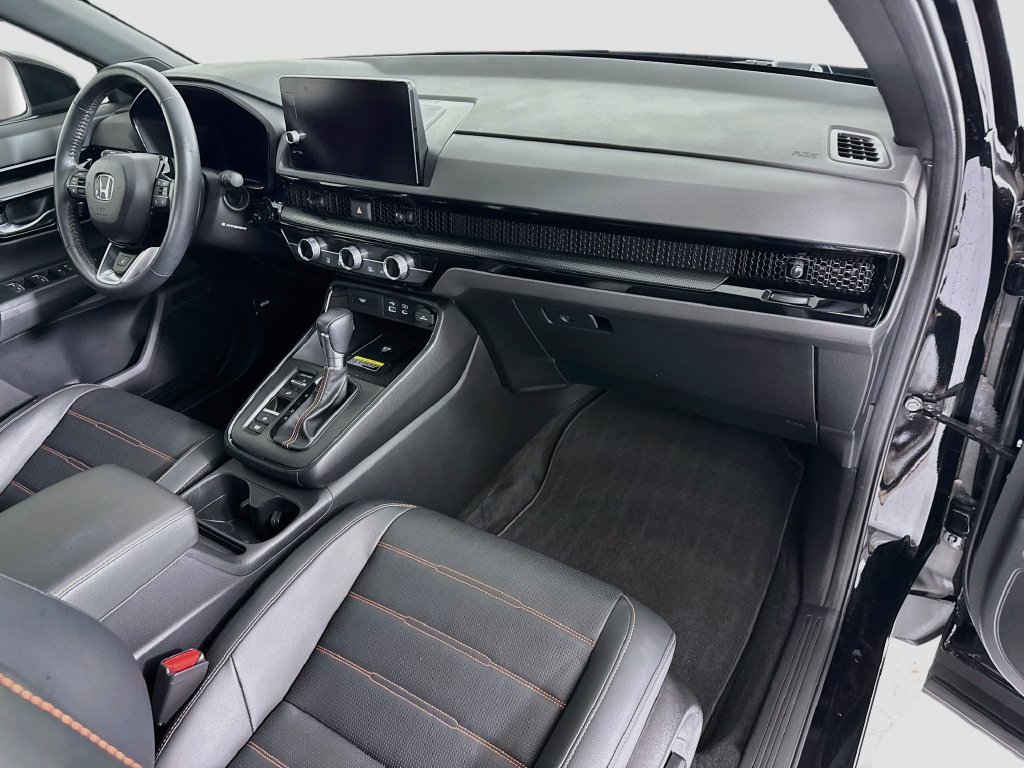 Used 2024 Honda CR-V Sport Touring image 17