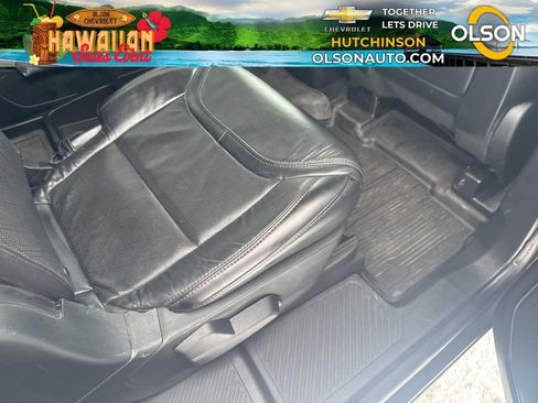 Used 2020 Ford Explorer Platinum w/ Premium Technology Package image 31