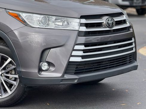 Used 2018 Toyota Highlander XLE image 6