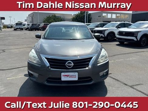Used 2015 Nissan Altima 2.5 SL w/ Technology Package FWD image 3