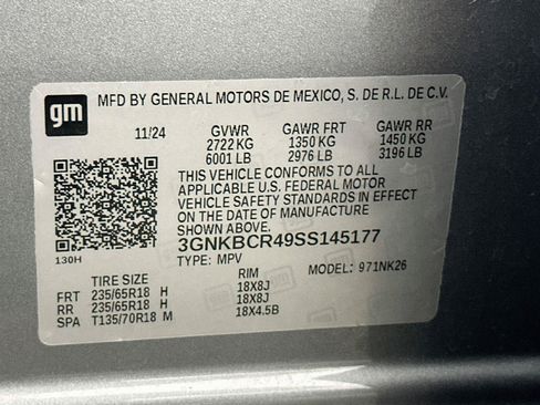 Used 2025 Chevrolet Blazer LT FWD image 12