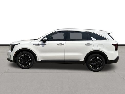 Used 2026 Kia Sorento S w/ S Panoramic Sunroof Package FWD image 8